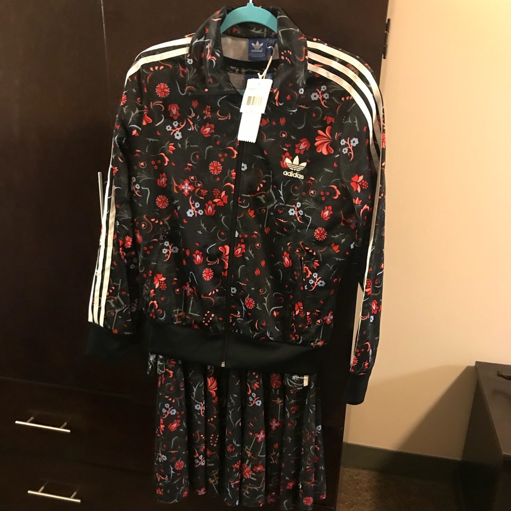 ADIDAS LARGE MOSCOW PRINT DRESS NWOT& JACKET NWT